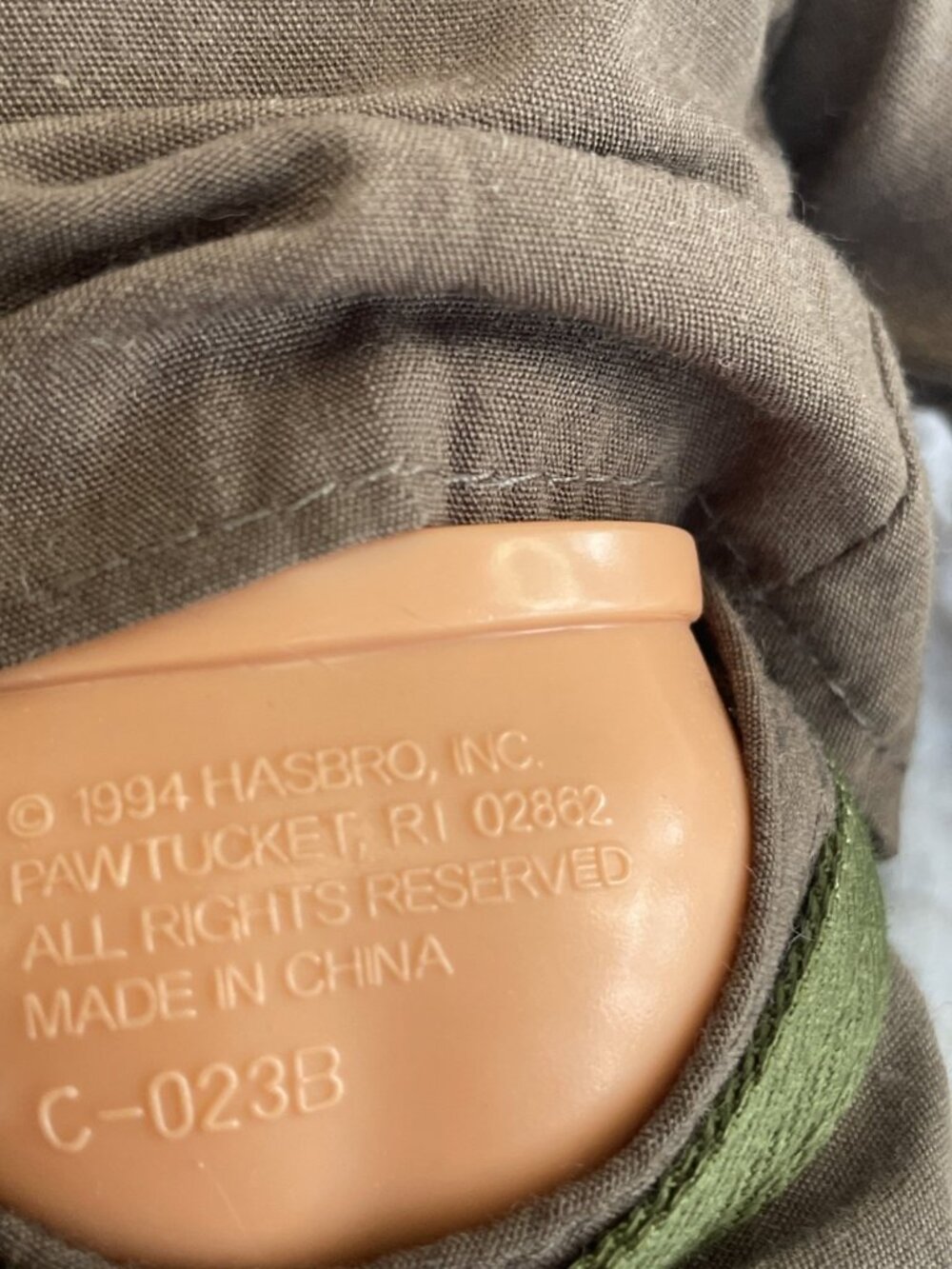 Vintage 1994 GI Joe Action Figure Hasbro 12" C-023B & Lunchbox - Picture 14 of 16